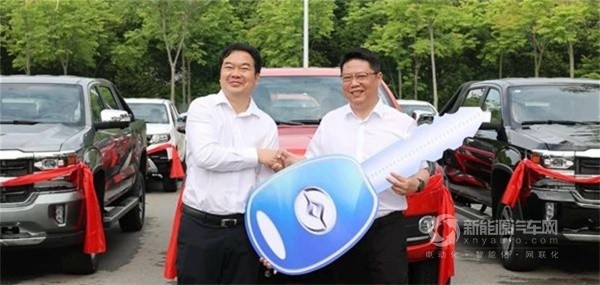 黃海新能源公交