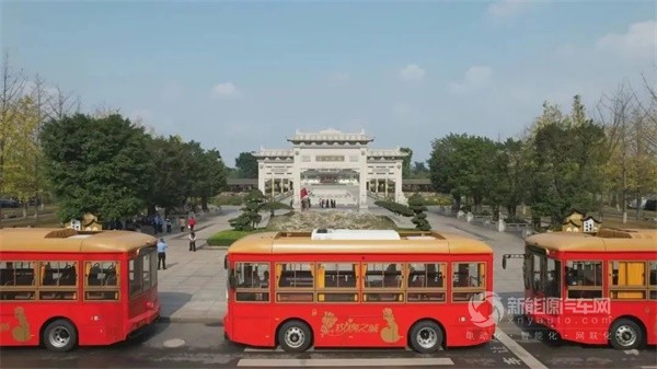 格力鈦新能源仿古鐺鐺車(chē)