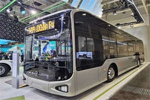 驚艷首秀!亞星C12E純電城市客車閃耀漢諾威車展