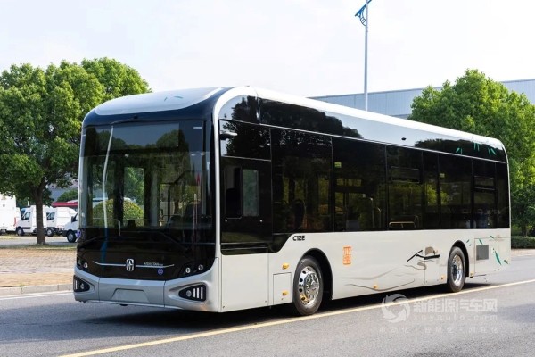 亞星C12E新能源客車