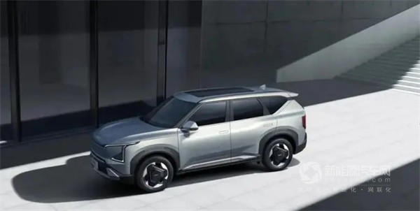 2025款起亞EV5