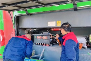 冰雪經(jīng)濟(jì)“再升騰” 安凱新能源客車助力冬季旅游“熱起來”
