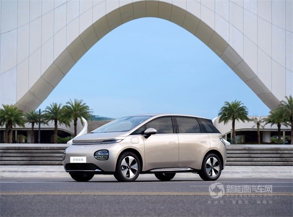 小型純電車(chē)