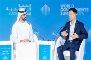 百度CEO李彥宏：自動(dòng)駕駛比人開(kāi)車安全十倍
