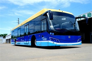 中車(chē)“智造”再添新品!首款新能源機(jī)場(chǎng)擺渡車(chē)發(fā)布，響應(yīng)雙碳戰(zhàn)略服務(wù)機(jī)場(chǎng)交通