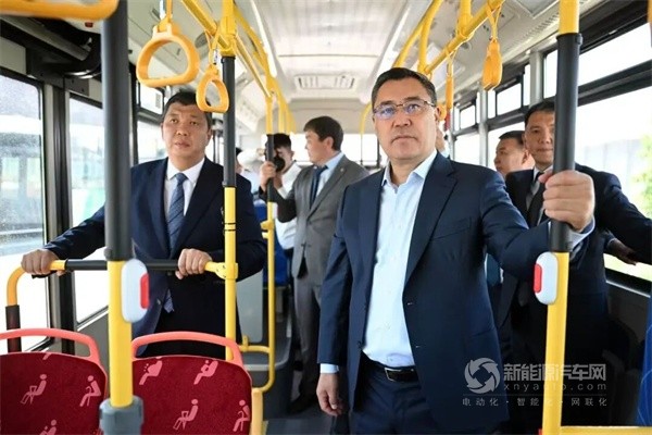 安凱客車