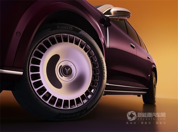 嵐圖汽車