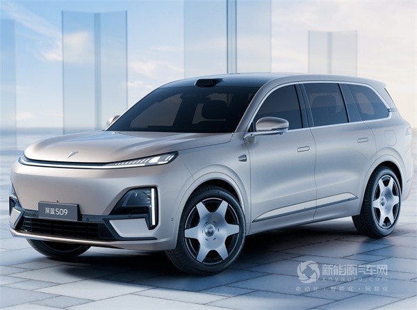 深藍(lán)汽車
