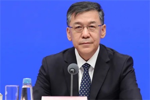 國新辦科技部部長陰和?。喝珖履茉雌嚴塾嬩N售突破四千萬輛