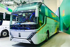 攜五大智能技術亮相!亞星客車征戰(zhàn)山東重工全球大會，6-18米全場景車型引關注