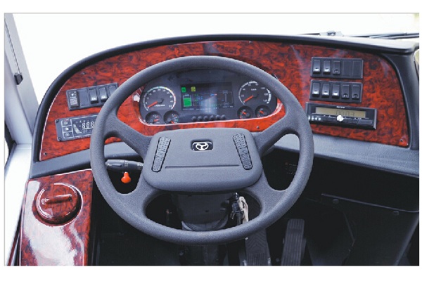 揚(yáng)子江WG6821BEVHK6客車（純電動24-33座）
