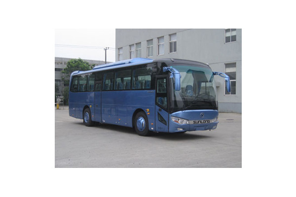 申龍SLK6118ALE0BEVS客車(chē)（純電動(dòng)24-53座）
