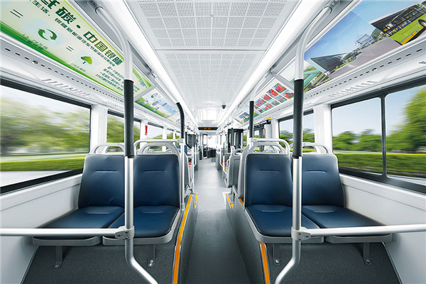 格力鈦GTQ6121BEVB30公交車（純電動(dòng)22-45座）
